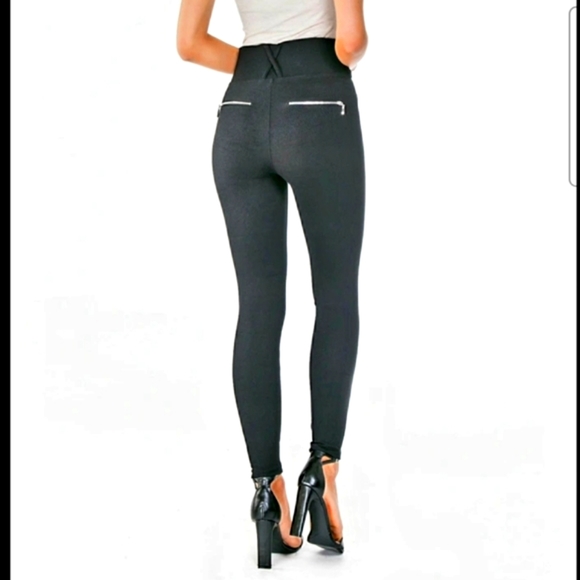 Paolo Connerti Pants - Paolo Connerti Slim Line shaping leggings, navy blue, size 10-12, NWT